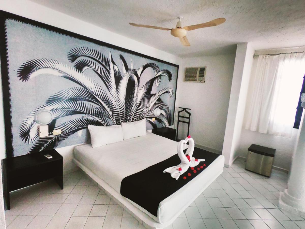 Maya Del Mar On Fifth Avenue Playa del Carmen Exterior foto