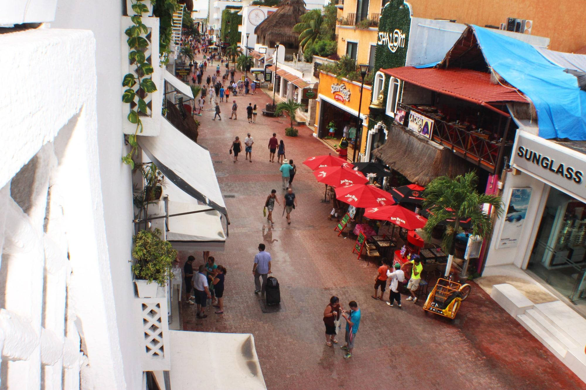 Maya Del Mar On Fifth Avenue Playa del Carmen Exterior foto
